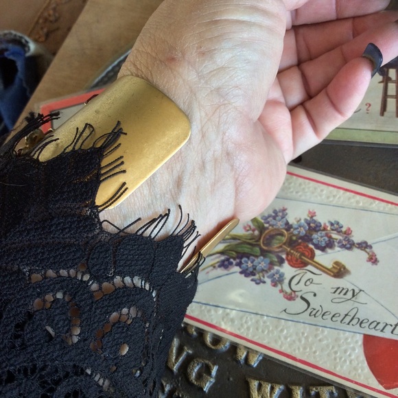 Gorgeous Red Jewel UpCycled Holiday Artisan Crystal Brass Cuff Bracelet - Picture 6 of 8